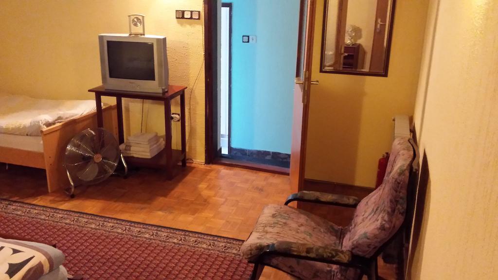 Guest House Gaja Novi Sad Camera foto